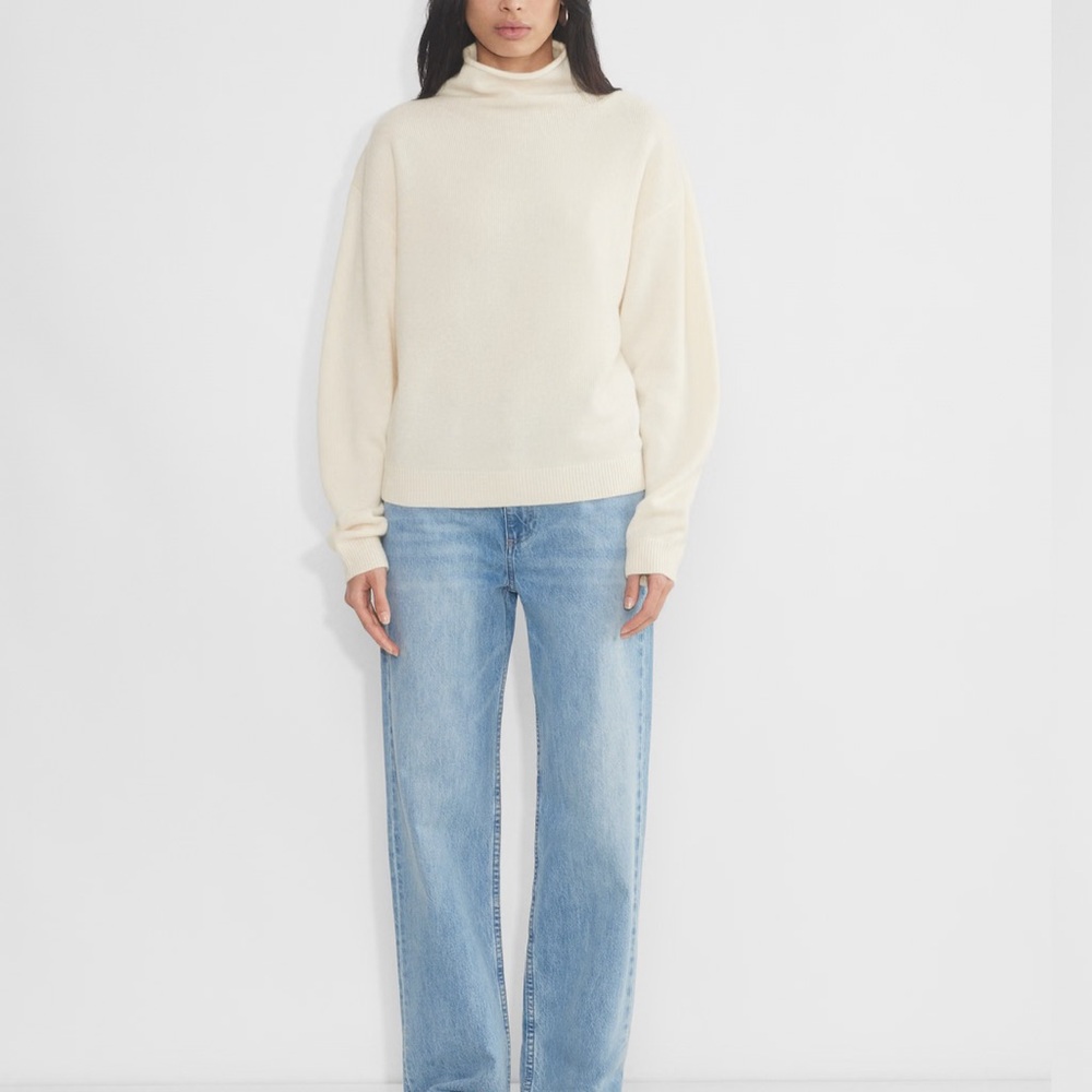 Women's Aritzia Cashmere Mockneck Sweater SZ XS
